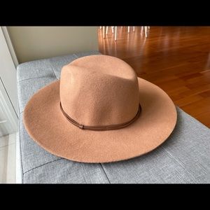 100% wool hat